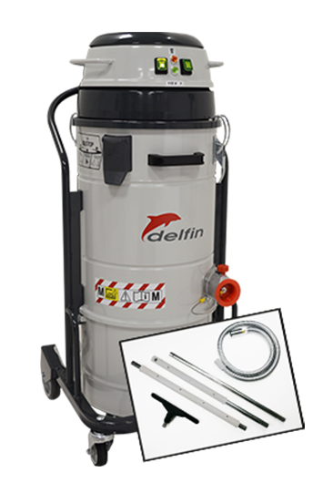 Industrial vacuum cleaner for oven cleaning